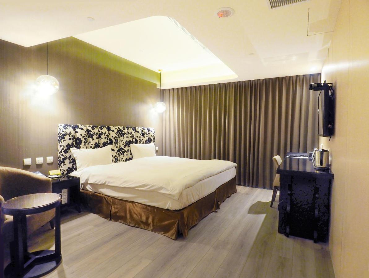 Stay Hotel - Taichung Yizhong Exterior foto