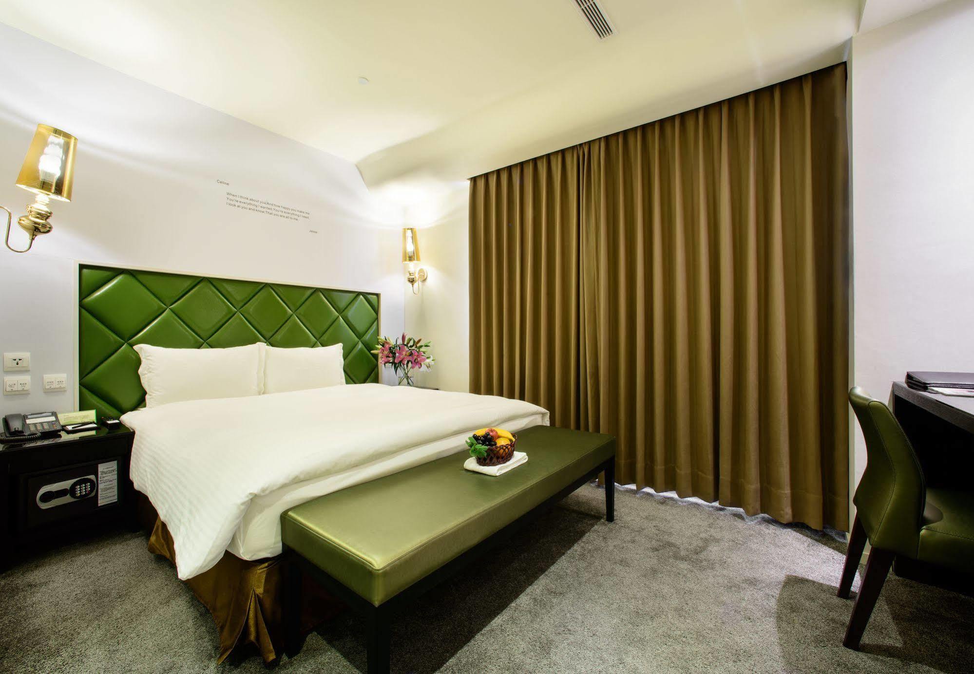 Stay Hotel - Taichung Yizhong Exterior foto